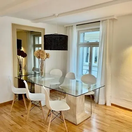 Schoene 2.5 Zimmer Stadtwohnung Mit Balkon Im Herzen Vom Luzern * Lucerna